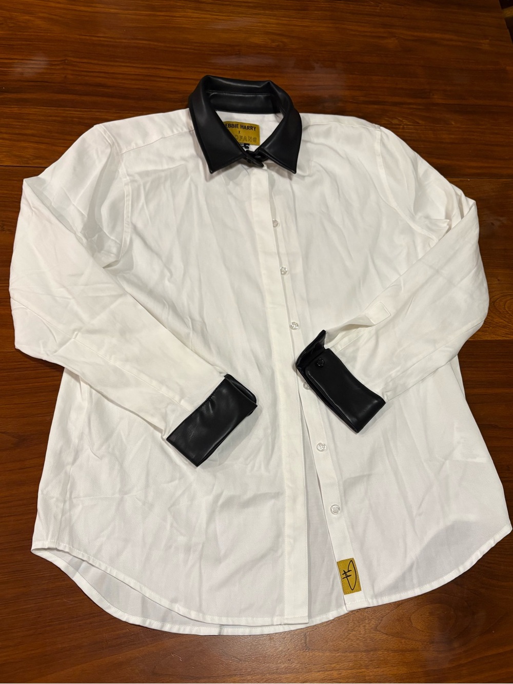 NWT Wildfang Debbie Harry White Shirt with Black faux leather Collar & Cuffs M